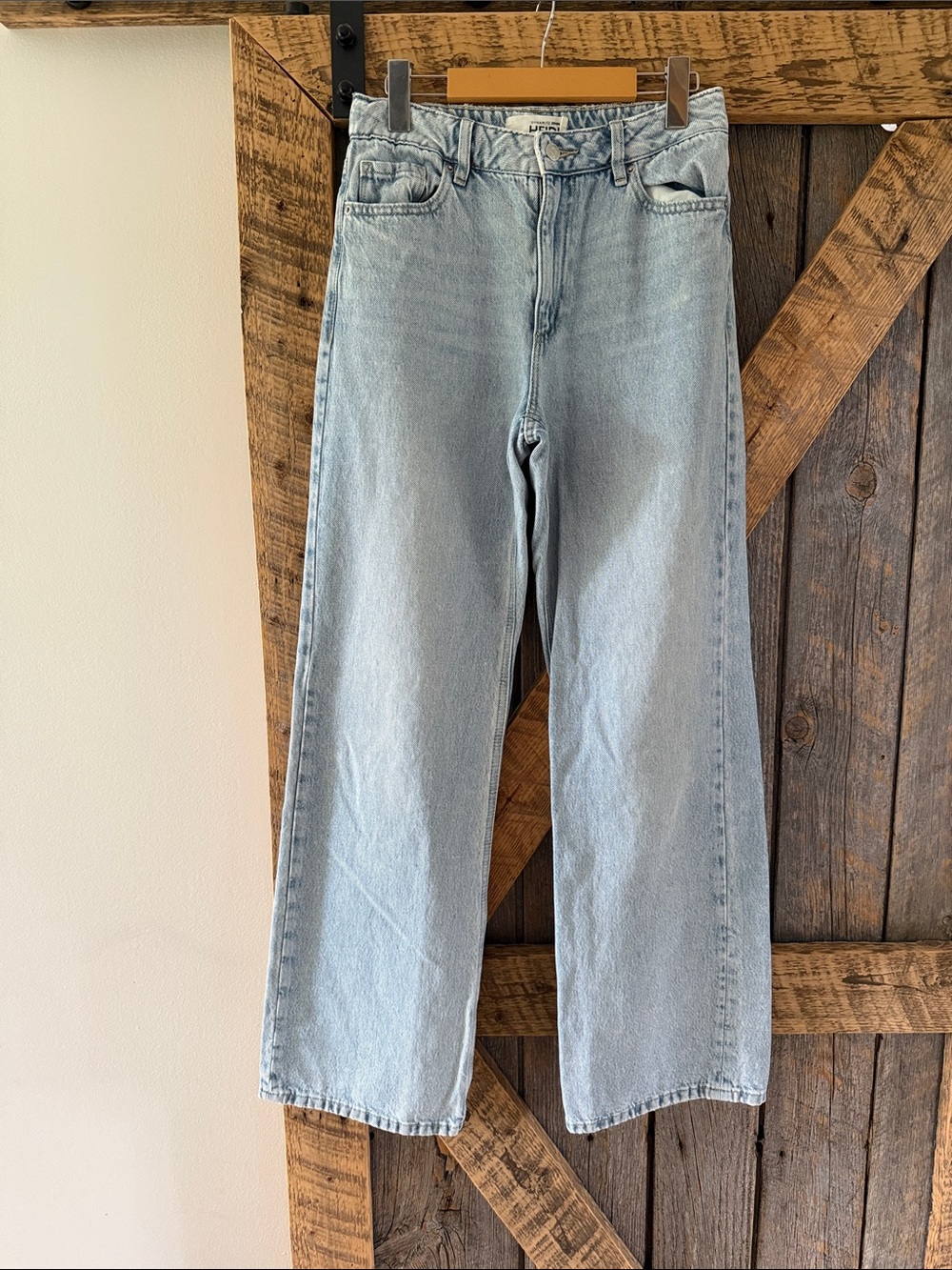 Dynamite Light Wash Wide Leg Jeans